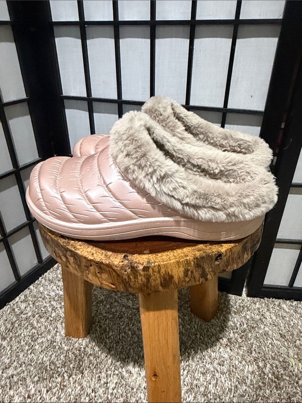 Skechers Foamies Cozy Camper Slip-On Mules Silky Faux Fur Trim Washable EUC